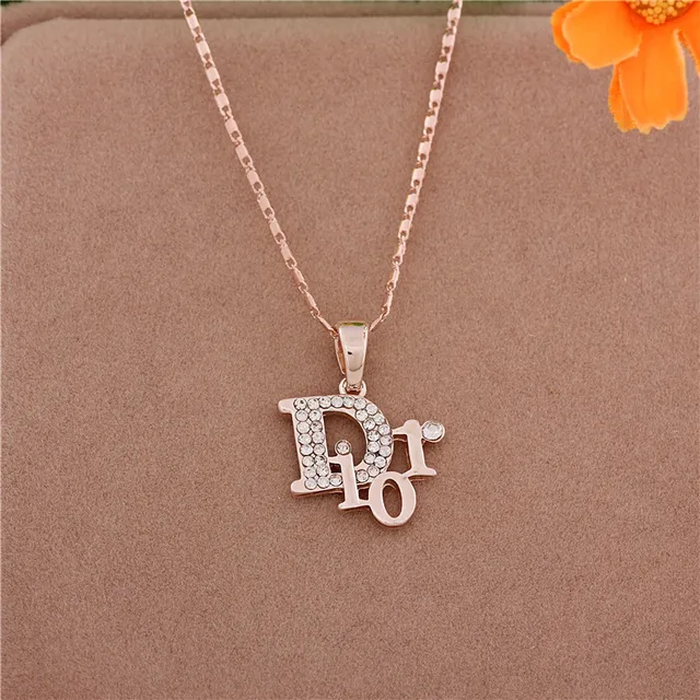 boutique fashion jewelry necklace collarbone chain letters d color