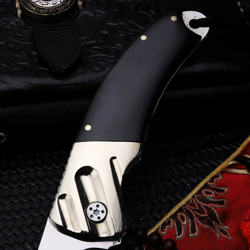 2018 New Free Shipping High Huality Outdoor Tactical Folding Knife Self-defense Survival Camping Fruit Hunting Knives EDC Tools