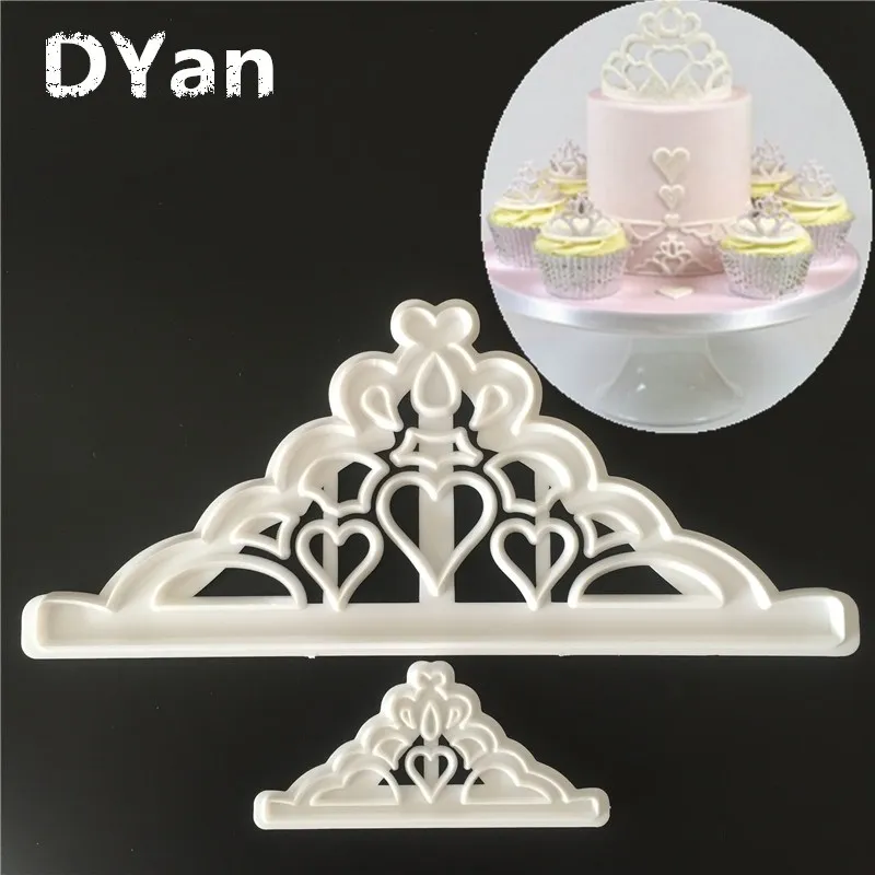 

Kitchen DIY Creative 2PCS/SET Tiara/Crown Plastic Cake Decoration Sugarcraft Tool Cake Tool Fondant Cake Mold A1277