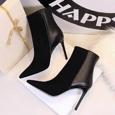 

2018 new short tube women's boots with high-heeled suede stitching pointed sexy nightclub slim boots