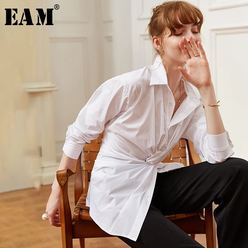 

[EAM] 2019 New Autumn Winter Lapel Long Sleeve White Waist Knot Split Joint Temperament Shirt Women Blouse Fashion Tide JW513