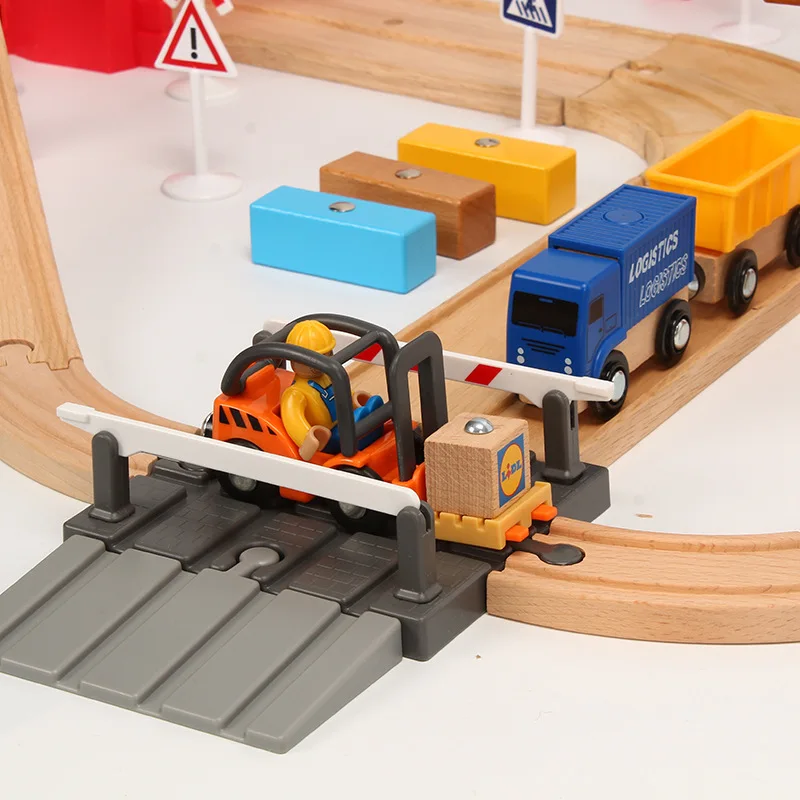 Маленький поезд магнитное соединение совместимое кольцо трек деревянный поезд трек набор детей раннего образования головоломки игрушки