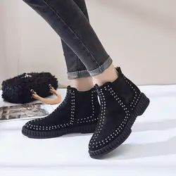 2018 Осенние новые модные простые однотонные ботинки «мартенс» женский тренд декорированные заклепками удобные повседневные ботинки