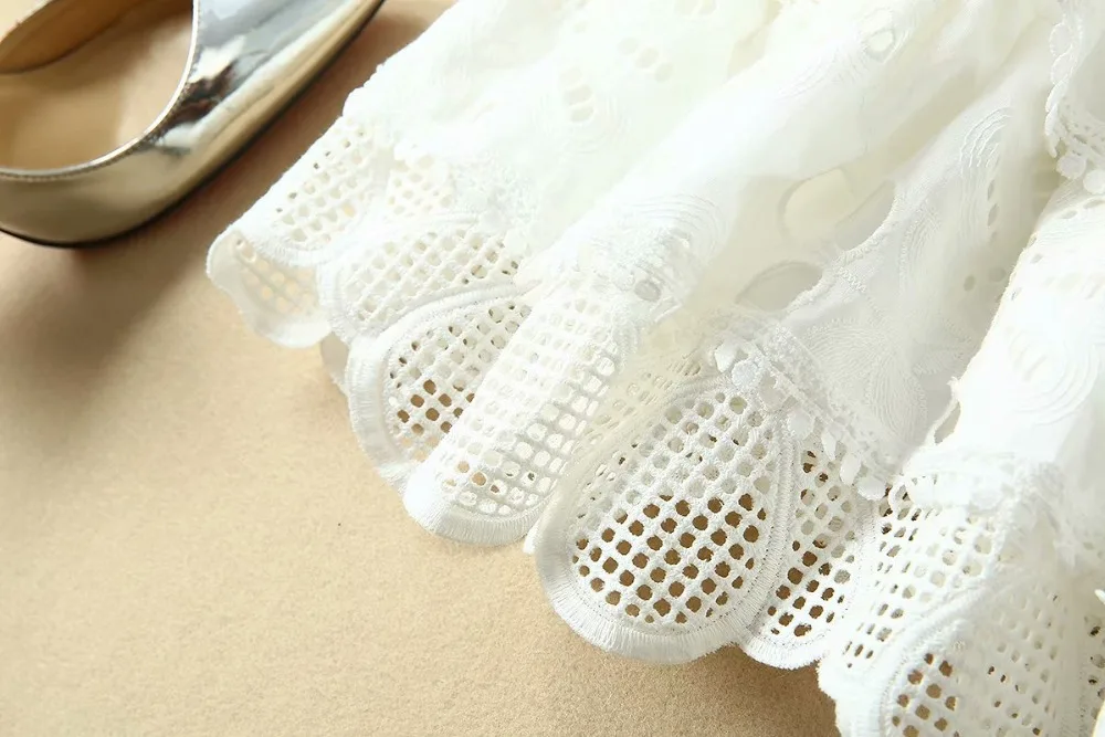 Designer Women Elegant White Cotton Dress Hollow Out Embroidery Flare Sleeve Sexy Square Collar Beach Mini Dresses Robe Femme