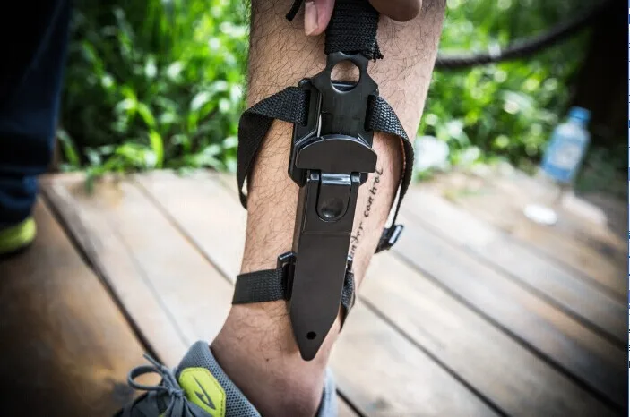 American Paratrooper Rescue Knife Leg Wrapping Tie Waist Knives Fixed Blade Hunting Straight Knife ABS Sheath American Paratrooper Rescue Knife Leg Wrapping Tie Waist Knives Fixed Blade Hunting Straight Knife ABS Sheath