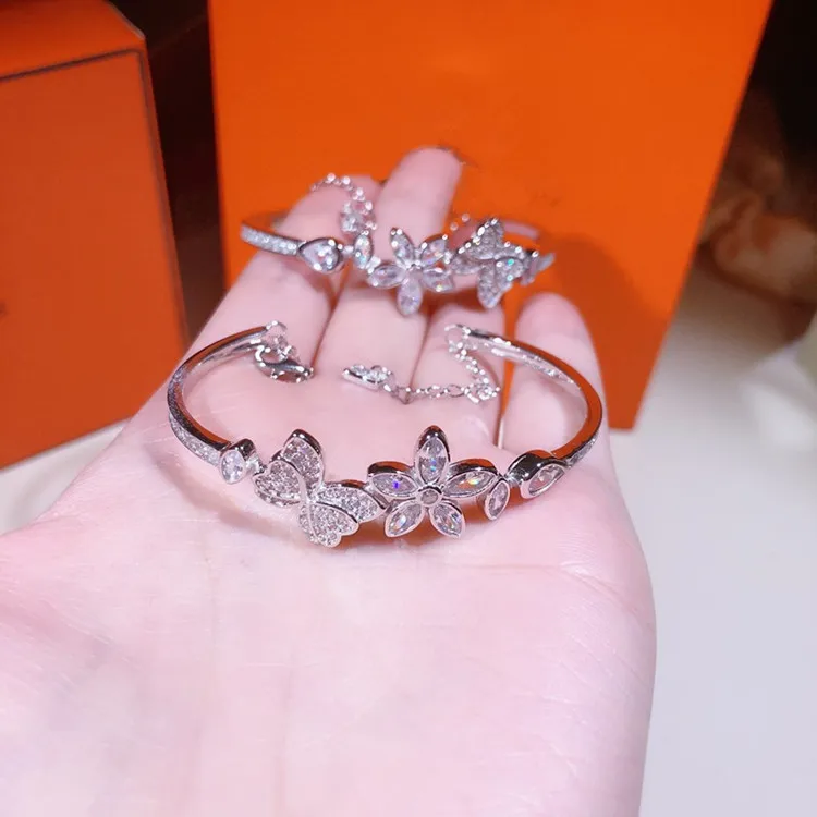 

Simple s925 sterling silver butterfly flower Bangles with tiny rhinestone and sweet Bangles