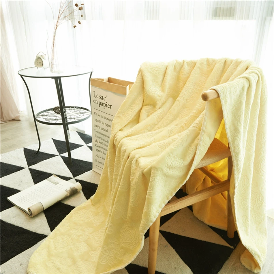 

Yellow throw blanket on the bed/sofa solid color fleece blanket for spring/summer multi-size flannel bed cover thick bedspreads
