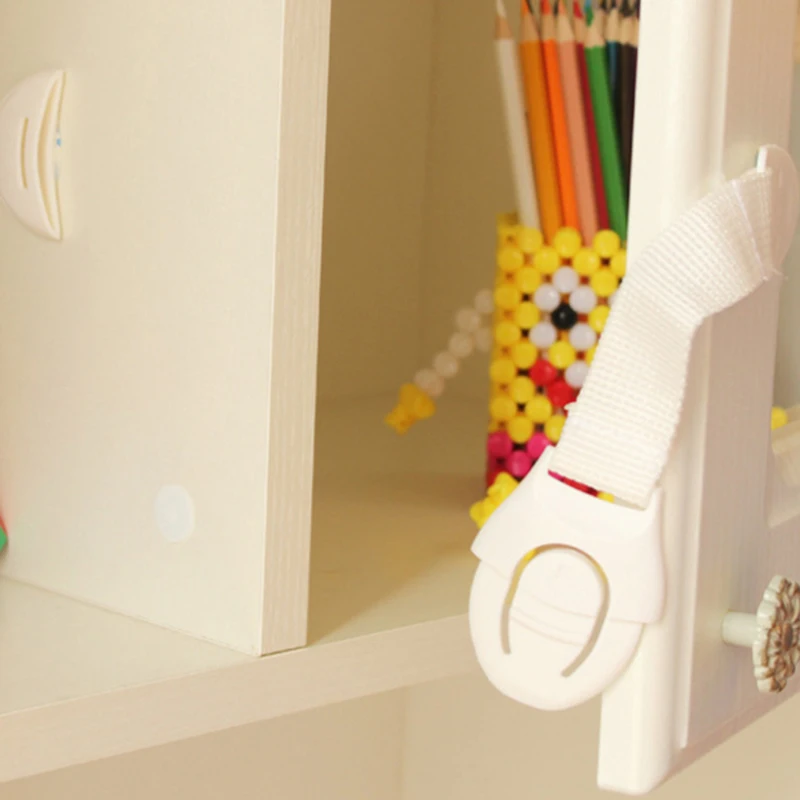 5 قطعة/المجموعة حماية الباب قفل خزانة خزانة الثلاجة سلامة آمنة القماش حزام قفل للطفل الطفل الطفل درج الأمن 5 قطعة/المجموعة حماية الباب قفل خزانة خزانة الثلاجة سلامة آمنة القماش حزام قفل للطفل الطفل الطفل درج الأمن