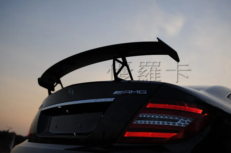 C CLass W204 C63 coupe carbon fiber black series  trunk spoiler  rear wing fit for C63  carbon rear spoiler skirt C63 rear lip (3)