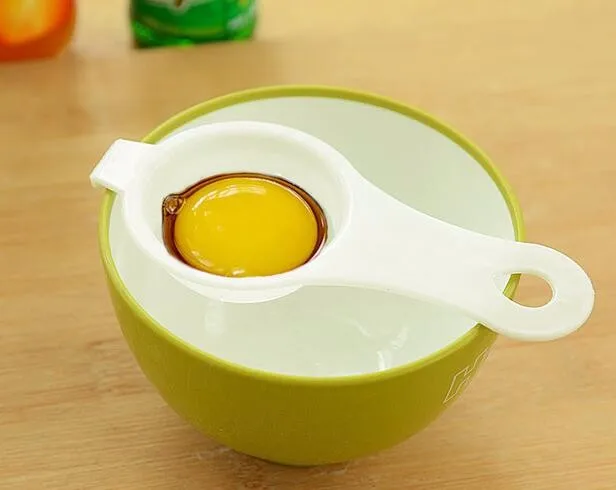 Горячая высококачественное яйцо желток Белый сепаратор, разделитель яйца кухонные приспособления для яиц пищевой PP пластиковый сито Разделитель-держатель