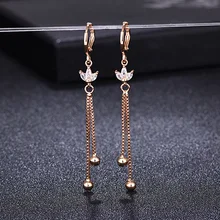 

Ladies Elegant Simple Dropping Earrings For Women Three Leaves Zircon Plated Gold Jewelry Crystal Crown Earring Student Mature