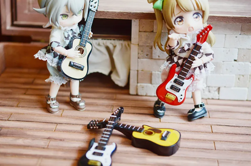 New Mini 9cm Guitar Bass BJD Guitar Bass Doll Scene Decoration Blyth