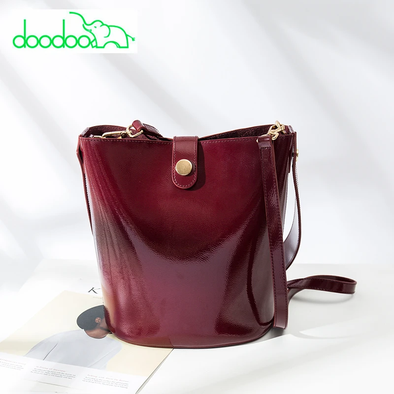 

2018 Patent Leather Bucket Tote Bag Women Purses and Handbags Luxury Brand Famous Designer Shoulder Messenger Bags Channels Bags