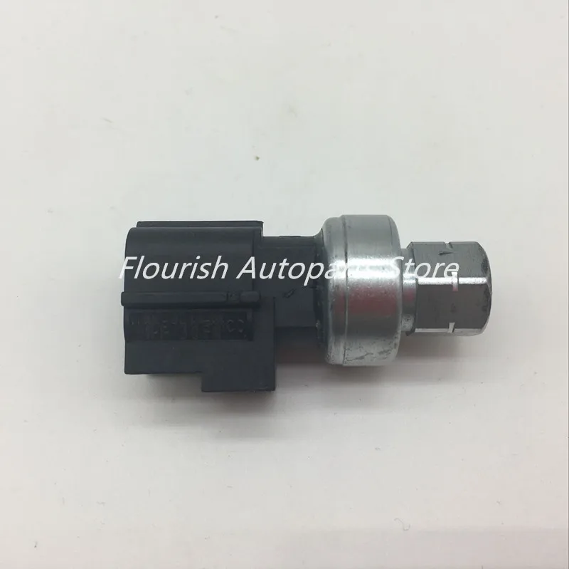 

NEW A/C AC Pressure Switch For Dodge Dakota Ram 1500 2500 3500 UAC SW 11172C Free Shipping !!