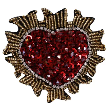 

10pieces Handmade Beaded Sequin Crystal Heart Design Patches Badge Applique Clothing Bags Decorated Sewing Accessories TH575