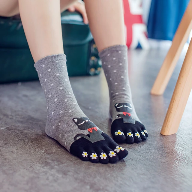 Calcetines de 5 dedos para mujer, medias de algodón con dibujos animados,  Kawaii, informales, con dedos separados, 3 pares - AliExpress