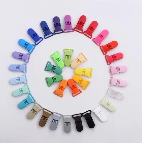 

10pcs/lot random deliveried D shape 20mm Plastic Baby Dummy Pacifier clip Soother Clip Suspender Clip Pacifier Holder Clips
