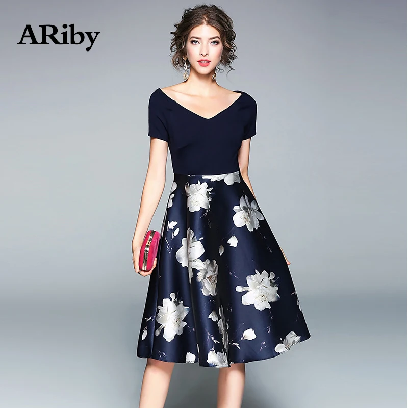 Women Dress Party Elegant Dress 2019 Summer Fashion High Street V-collar Short Sleeve Slim Printed+Solid Patchwork A-Line Dress Women Dress Party Elegant Dress 2019 Summer Fashion High Street V-collar Short Sleeve Slim Printed+Solid Patchwork A-Line Dress