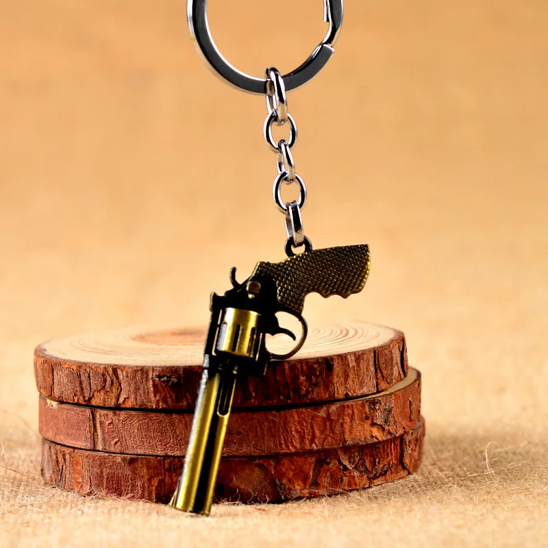 Cf Game Zinc Alloy Keyrings Miniature Revolver Pistol Weapon Model Keychains Gun Shape Promotional Gift Key Chain for Men Cf Game Zinc Alloy Keyrings Miniature Revolver Pistol Weapon Model Keychains Gun Shape Promotional Gift Key Chain for Men