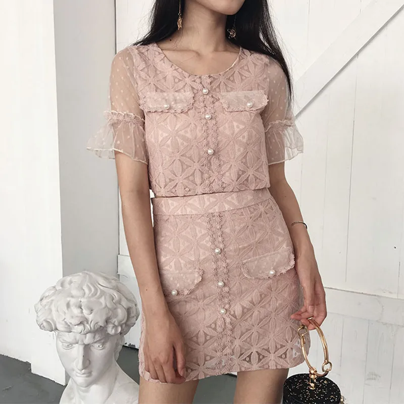 

2019 Summer Polka Dot Two Piece Set Women Stand Collar Embroidery Flower Ruffles Lace Mesh Shirt Top+Two Layers Tulle Mesh Skirt