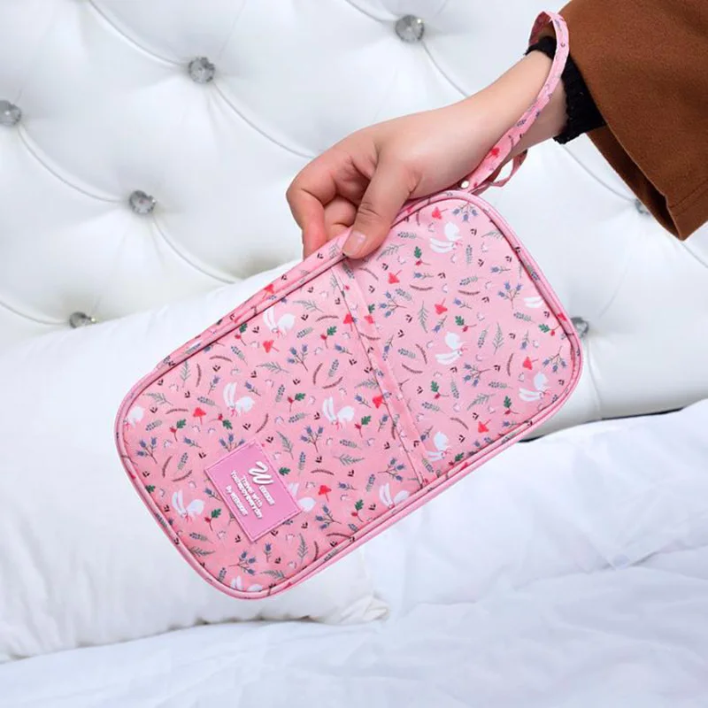 INHO CHANCY Fashion Floral Printed Passport Wallet Multi function Card