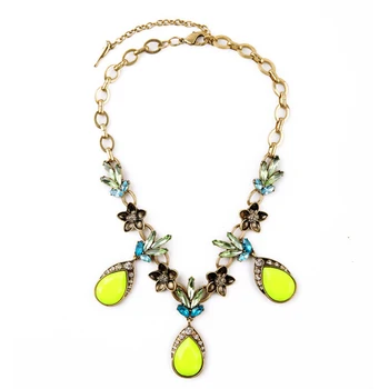 

Hot Copacabana Yellow Pineapple And Green Crystals Fruity Floral Collar Necklace