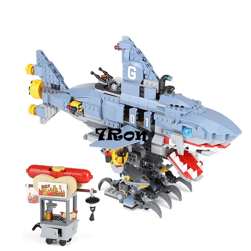 

Model Building Blocks toys 06067 929Pcs The Big Shark Set compatible with lego Movies Series 70656 Educational DIY toys hobbies