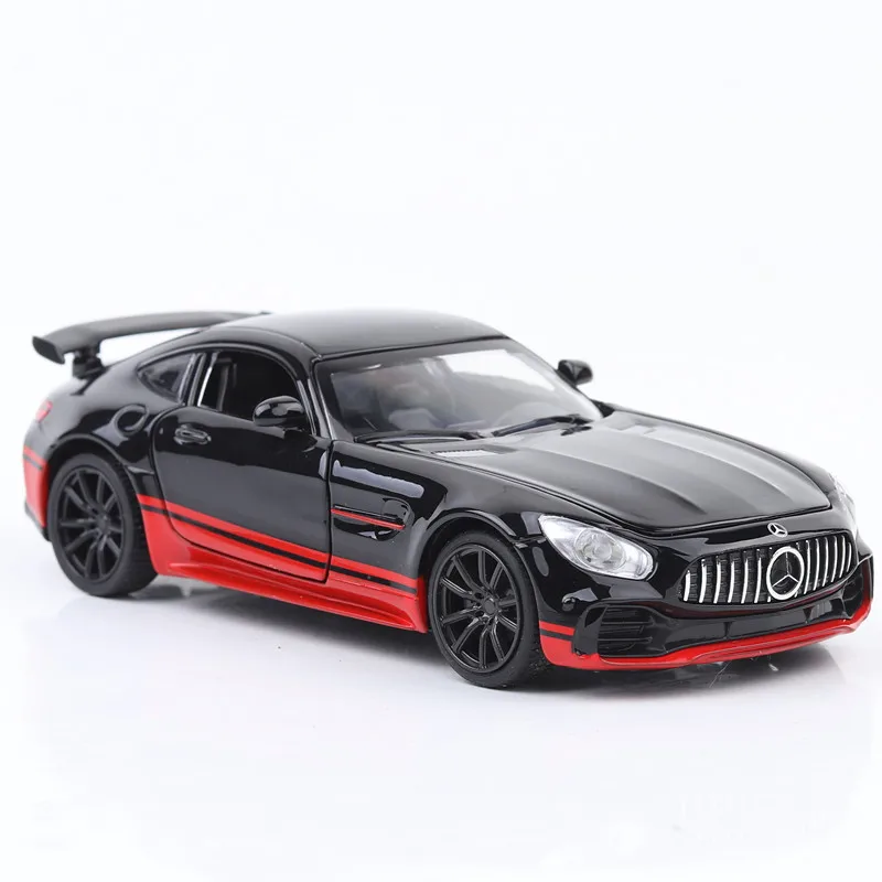 

1:32 alloy GT GTR pull back die casting car model with sound and light mini car toy car children's toys