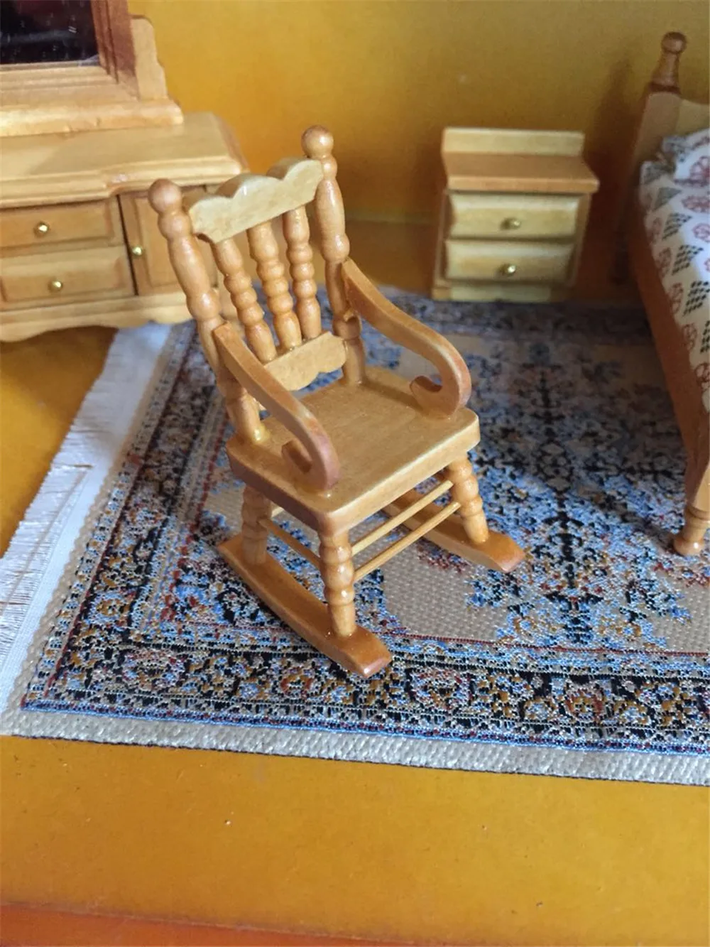 furniture toys (4)