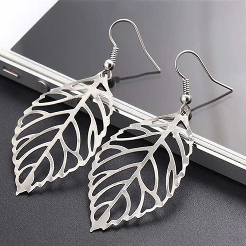 

New Fashion Korean Style Leaf Drop Earring for Women Girls Gold Silver Hollow Leaves Hanging Earring Luxury Vintage Boho Brincos
