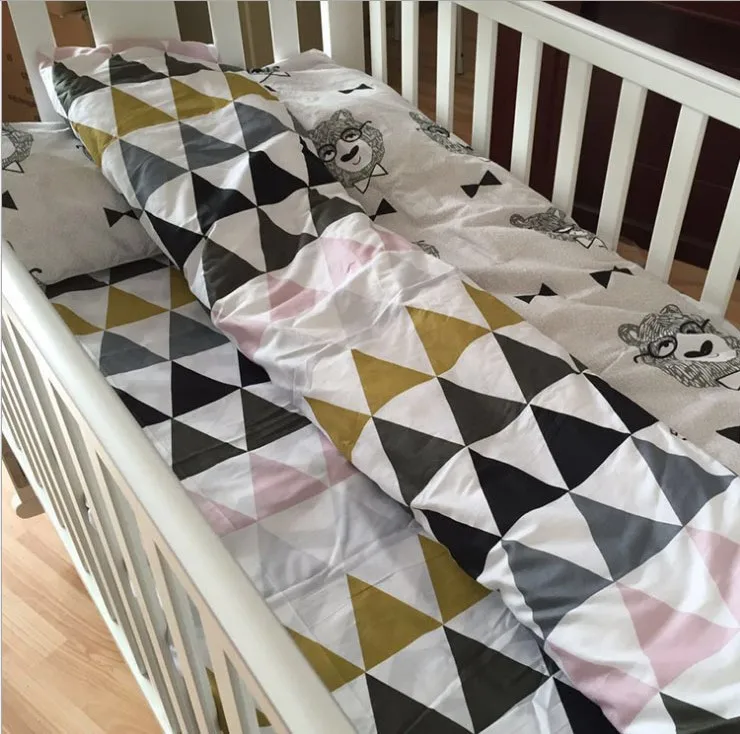 3pcs Muslin White Bear Baby Bedding Set 100% Cotton Crib Lines Set Include Bed Sheet Quilt Cover Pillowcase without Filling 3pcs Muslin White Bear Baby Bedding Set 100% Cotton Crib Lines Set Include Bed Sheet Quilt Cover Pillowcase without Filling