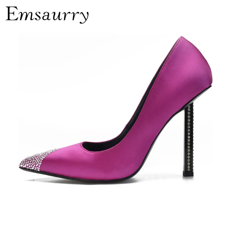 

Unique Crystal Thin High Heel Pumps Women Pointed Toe With Rhinestone Shallow Patent Leather Silk Wedding Shoes Woman