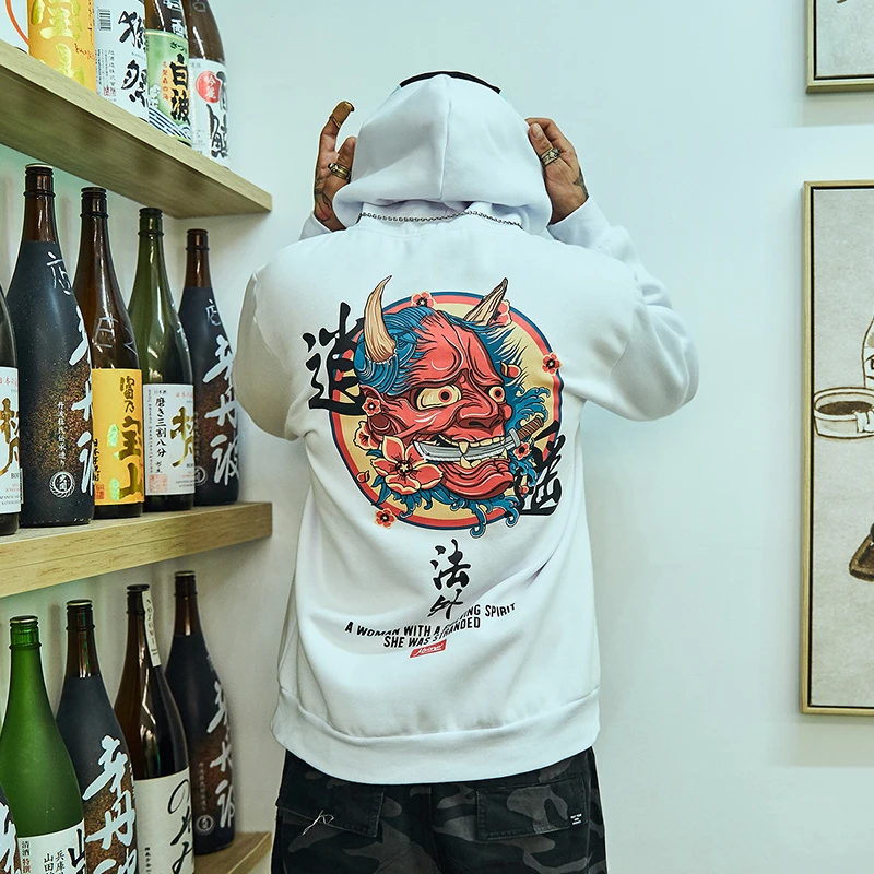 

Autumn 2018 New Men Casual Flower And Devil Hooded Hoodie