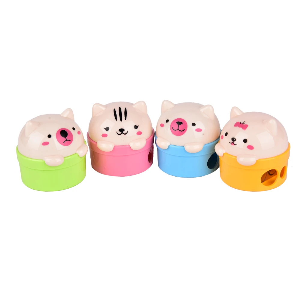 2017 New Cat and Bear Plastic Pencil Sharpener Pencil Cutter Knife Novelty Double Holes Pencil Sharpener School Student Supplies