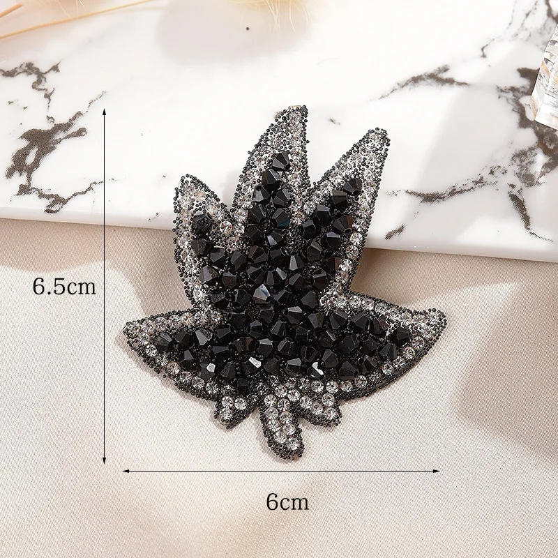 

Creative Rhinestone Maple Leaf Hot Drilling Map Glass Leaves Europe and America Drilling Cloth Stickers Clothing Patch Stickers