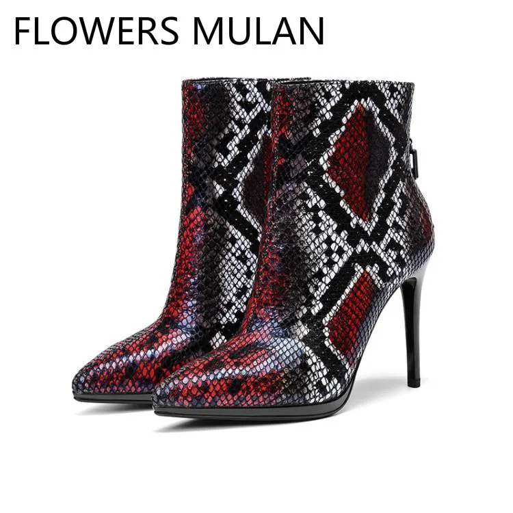 

Luxury Red Blue Python Snake Pattern leather Fashion Winter Boots Women Pointed Toe High Heels Back Zip Shoes Woman Runway