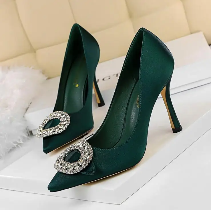 Women Pumps Extrem Sexy High Heels Women Shoes Thin Heels Female Wedding Shoes Ladies Shoes Silk party dress zapatos mujer c622 - Цвет: 4