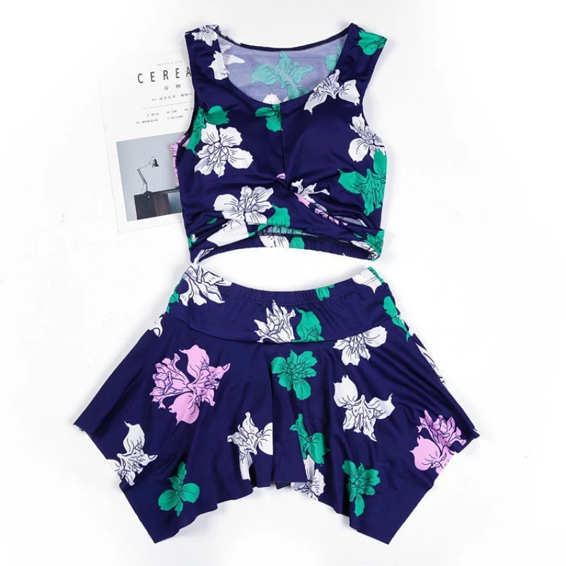 

2019 Korean Swimsuit Women Two Pieces Swimwear Bathing Swim Suit Biquini Tankini With Shorts Beach Dress Bikinis Maillot De Bain
