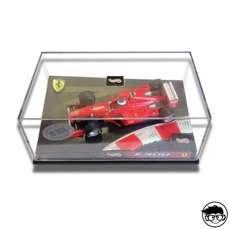 Гоночные колеса Ferrari F300 Майкл Шумахер 1:43|Настольный футбол| |
