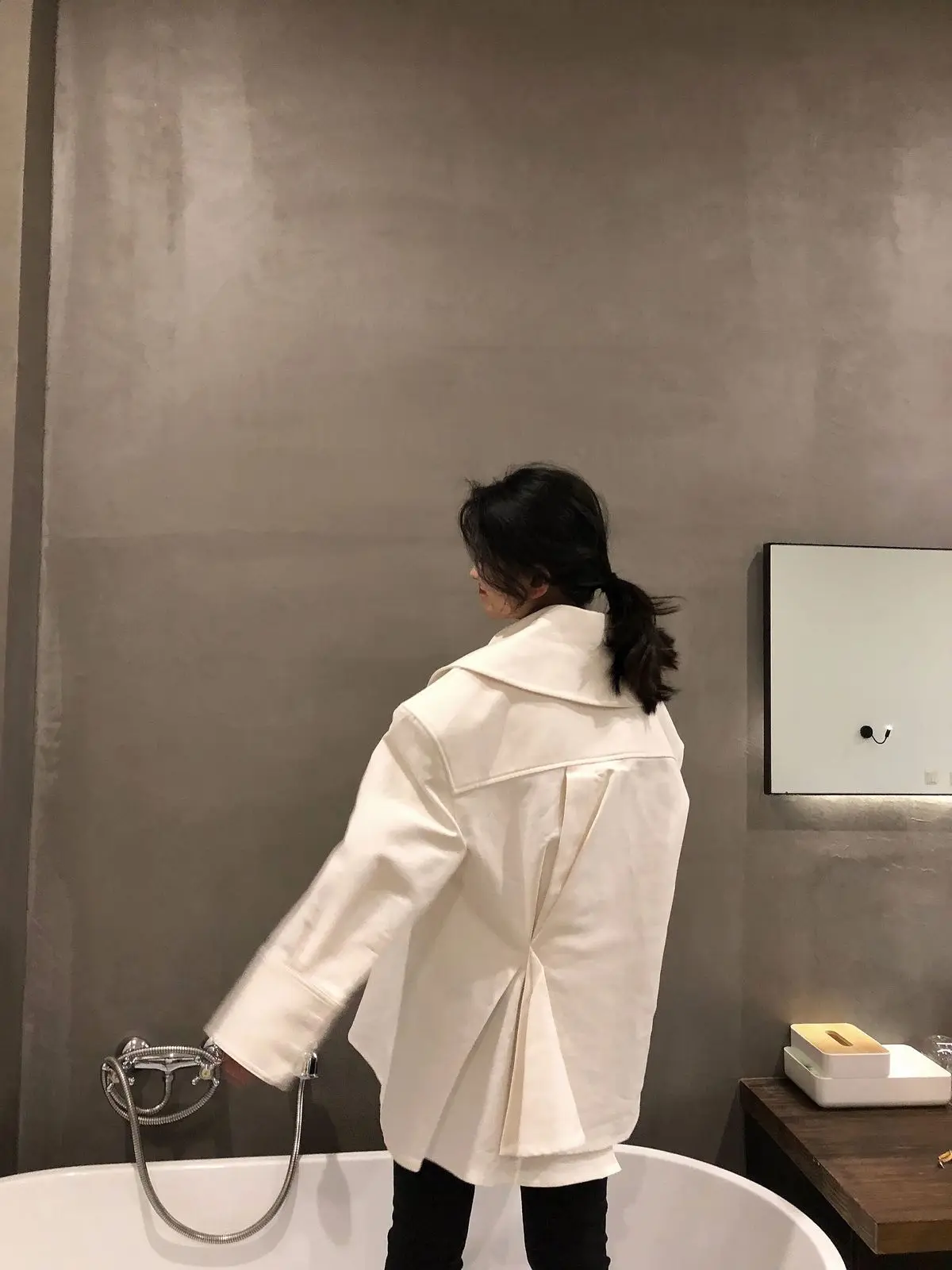 Mode Poitrine Collar Arrivée 2018 De Poches Kb423 Unique Manteau Fold Nouvelle Automne down qlzw Lady Big Casual Turn Femmes Lâche White BxgXnp