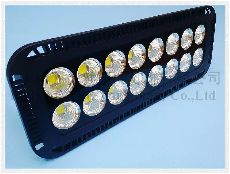 led flood light with cup 800w (1)