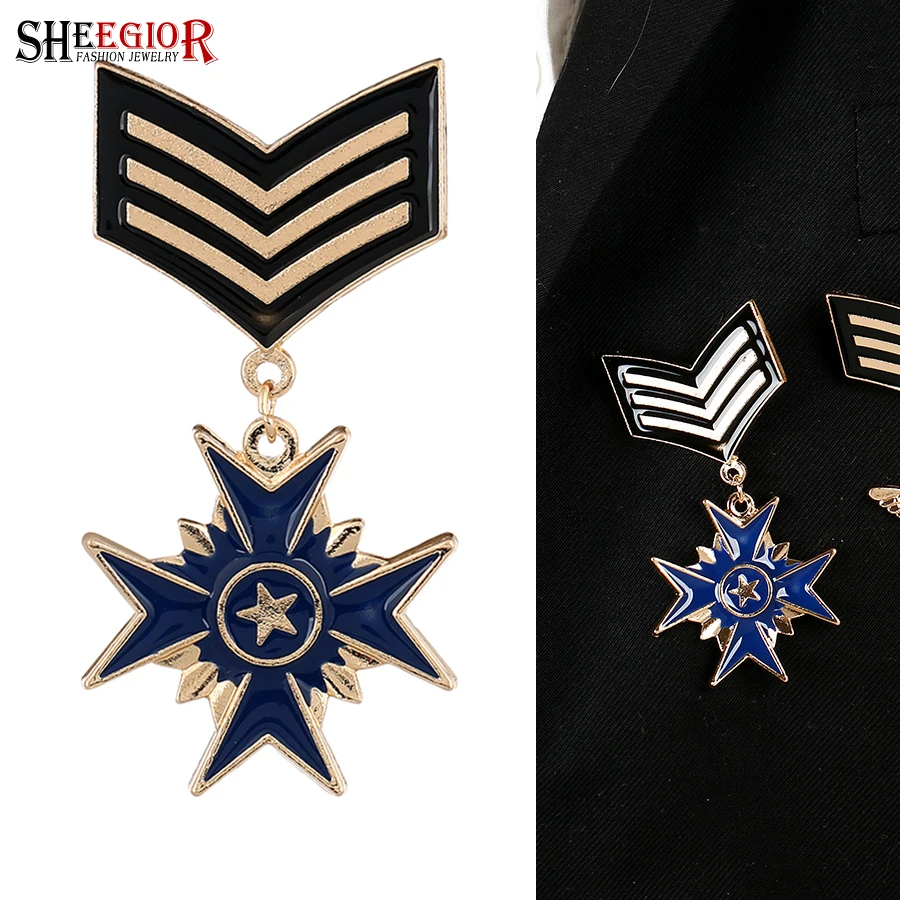 

SHEEGIOR Vintage British style Men Brooch Badge Lovely Gold color Brooches for Women Fashion Jewelry Accessories Medal Lapel Pin