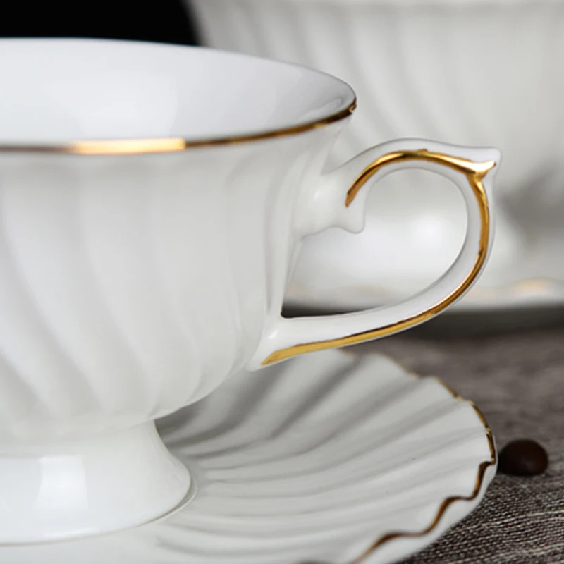 200ml White Ceramic Coffee Cup Teacup Set with Spoon Porcelain Tea Cup & Saucer Classic Royal Black Tea Cup Set Drinkware Gifts (4)