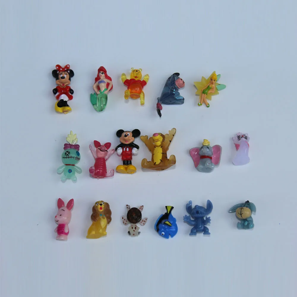 

Western animiation Large collection mini cartoon 2-3cm random mixed (200pcs/lot ) PVC Action Figures Toys Dolls Child Toys