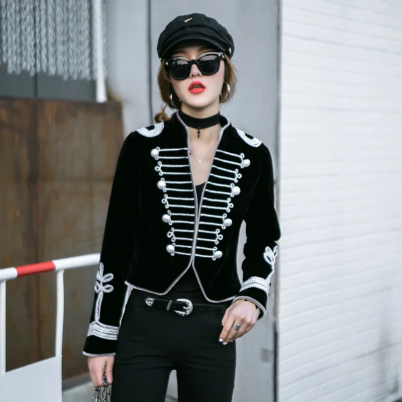 

European Victoria Style Retro Jacket Women Stand Collar Beading Embroidery Short Jackets Ladies Single Breasted Gothic Coat