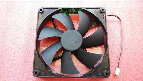 Y. L. FAN 140*140*25 D14BH-12 DC12V 0.70A 14 см 2 провода шасси вентилятор питания