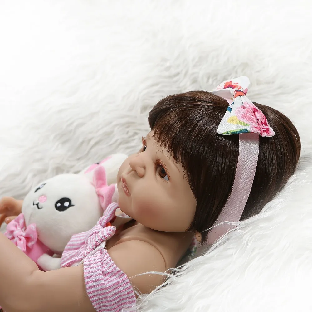 NPK 56 см 0-3 м настоящий ребенок Размер девочка в цвет загара кожи всего тела силиконовая кукла bebe reborn игрушка для ванны куклы