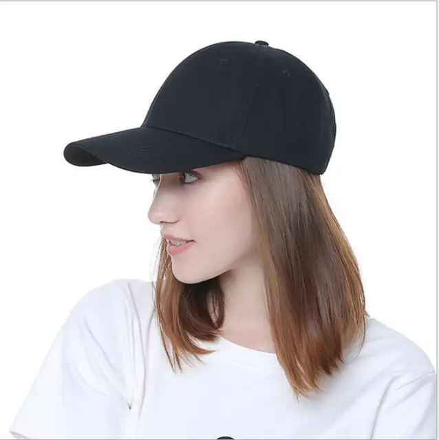 All-cotton women’s baseball cap.