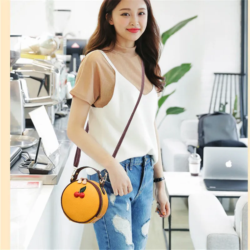 

Milk bear fabre bag female 2019 new fashion women girl round leather handbag shoulder messenger bag