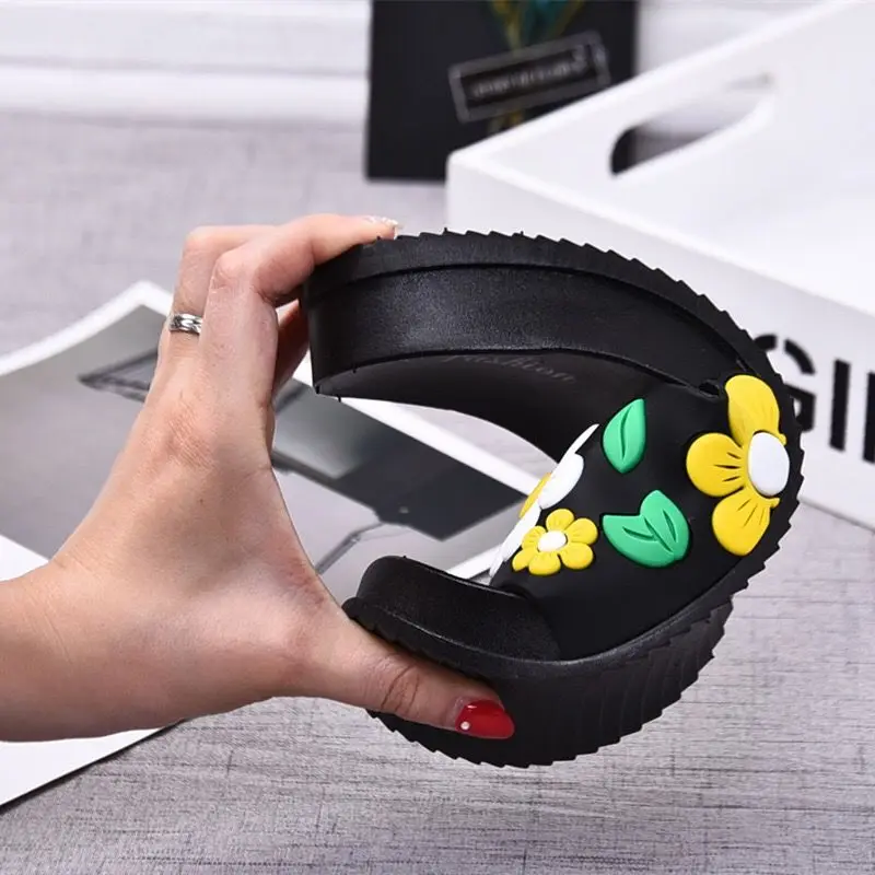 2020 женские шлепанцы Модные летние милые повседневные пляжные без застежки